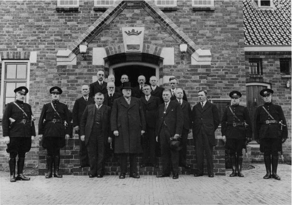 Opening van het nieuwe gemeentehuis in 1939